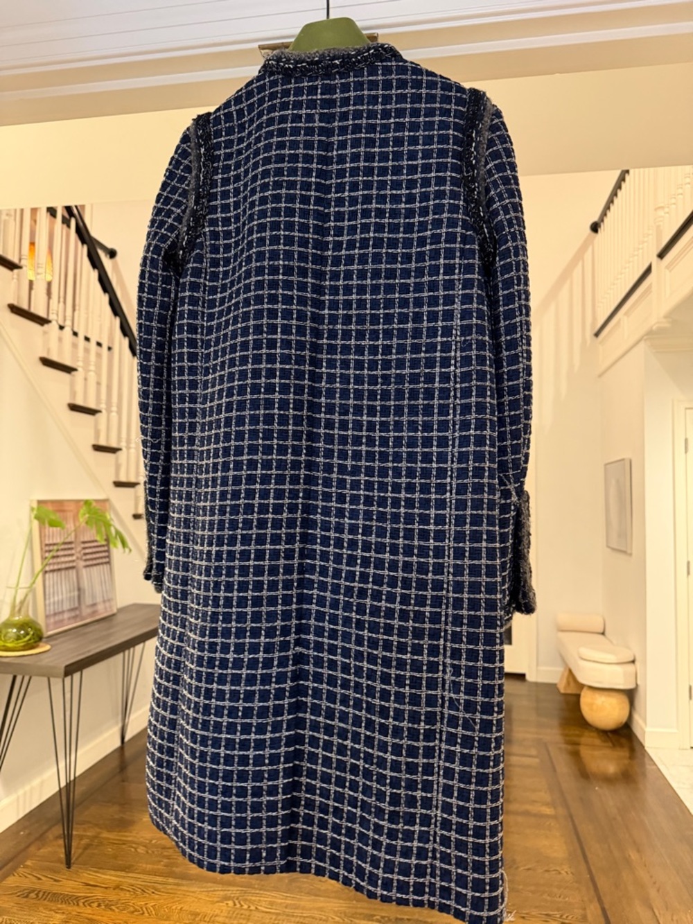 CHANEL Metallic Fantasy Tweed Coat – Navy Blue/Silver (Size 36) - Picture 10 of 15